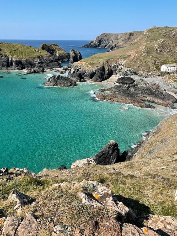 Lizard ,Mullion Holiday Caravan Экстерьер фото